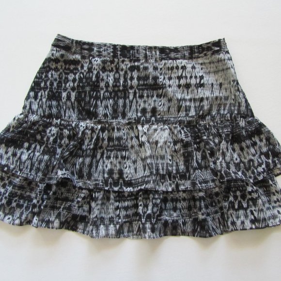 H & M Women’s Gray Black 2 Layer Tiered Mini Skirt Size 8 - Picture 5 of 11